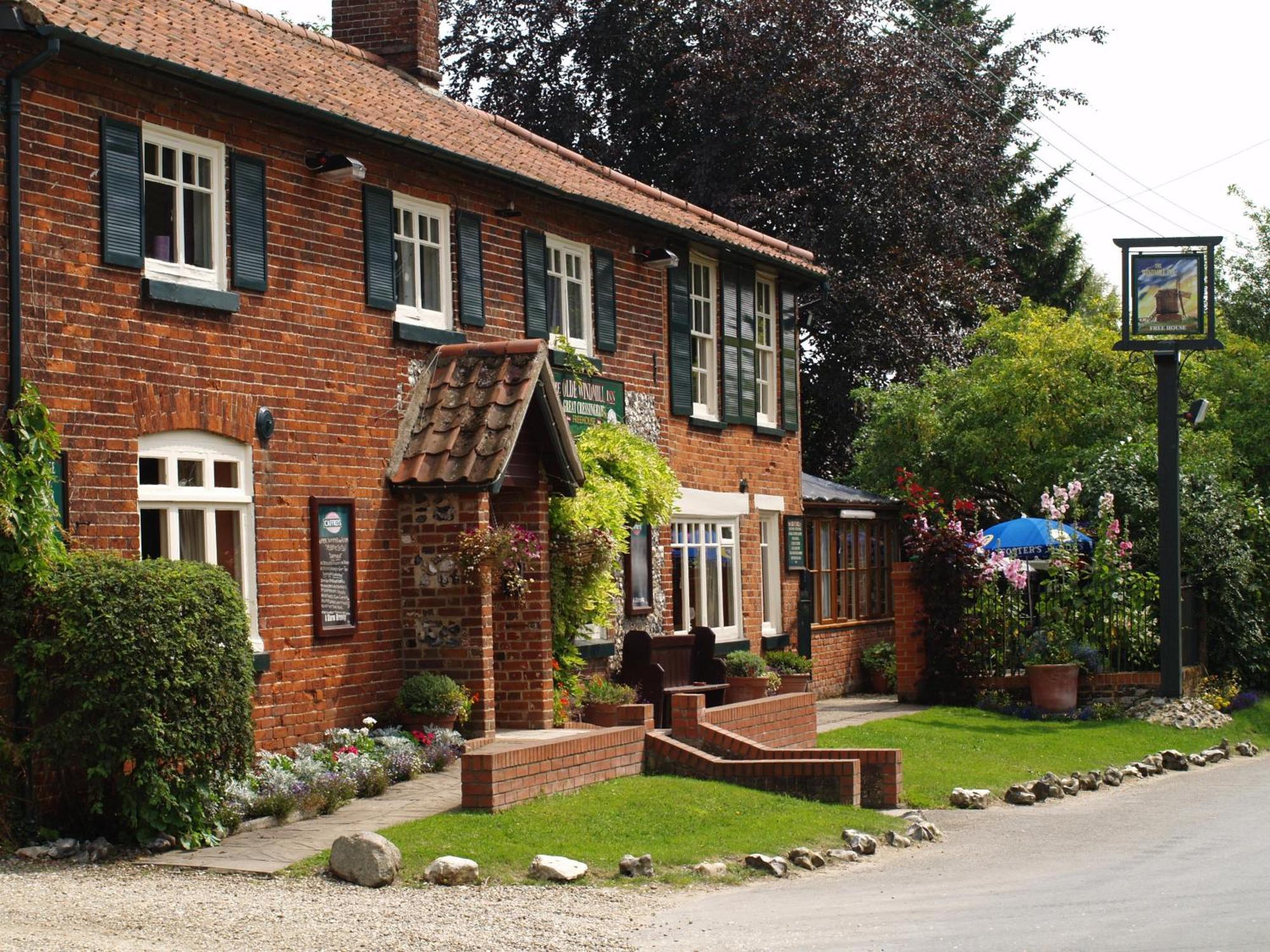 The Olde Windmill Inn Great Cressingham Екстер'єр фото