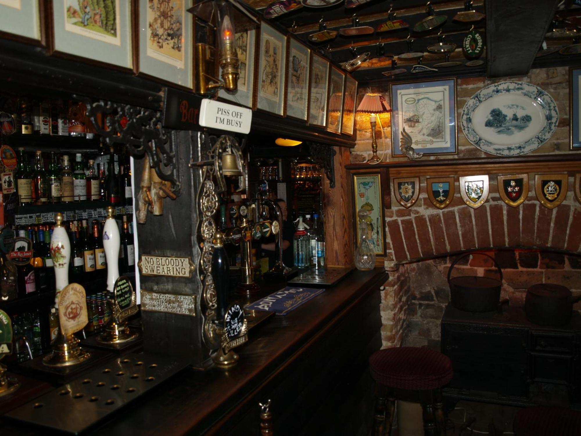 The Olde Windmill Inn Great Cressingham Екстер'єр фото